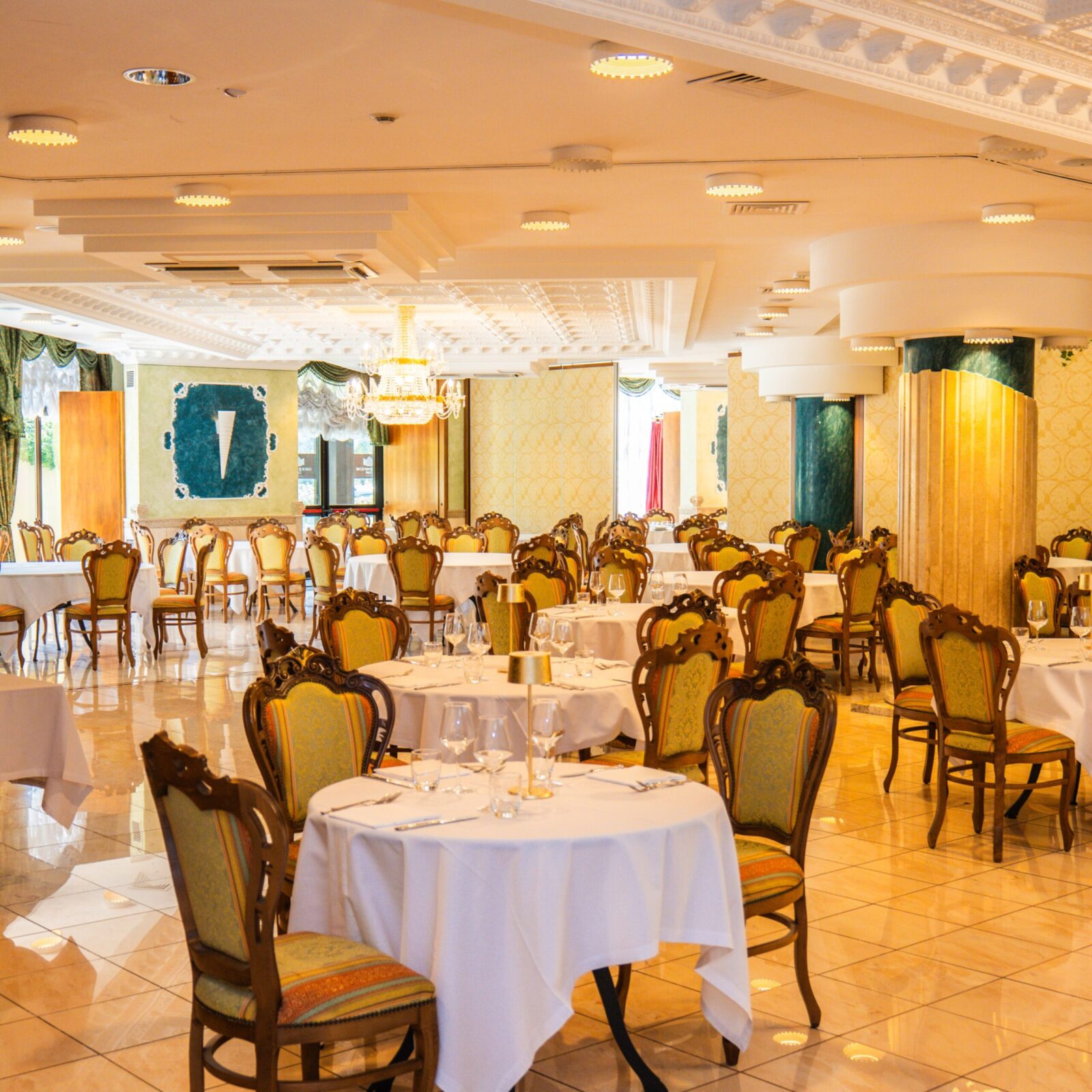 Ali Hotels ambienti interni (43)