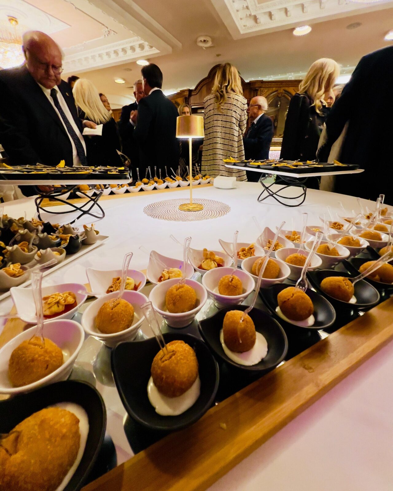 Reale bistro ali hotles (4)