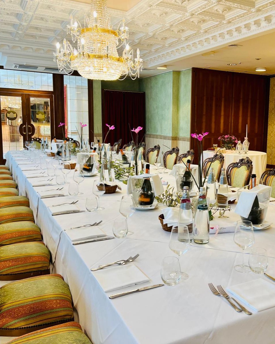 Reale bistro ali hotles (8)